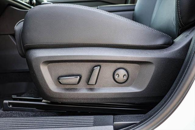 Photo of 2025 Everest White Pearl Nissan Rogue