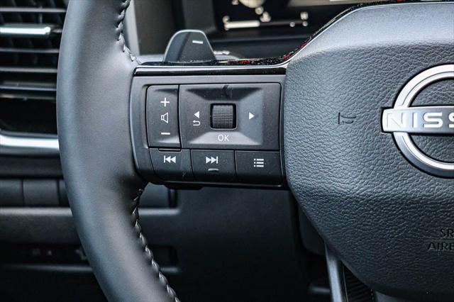 Photo of 2025 Everest White Pearl Nissan Rogue
