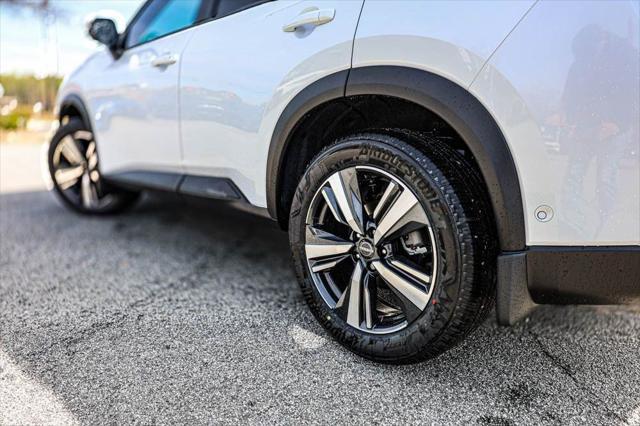 Photo of 2025 Everest White Pearl Nissan Rogue