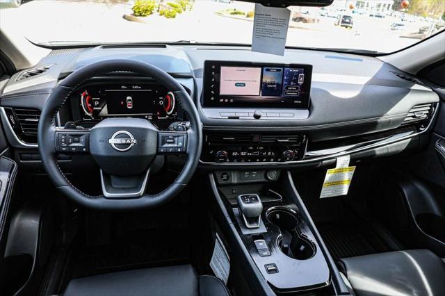 Photo of 2025 Everest White Pearl Nissan Rogue