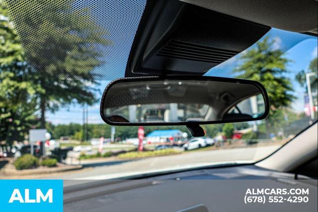 Photo of 2025 Glacier White Nissan Altima