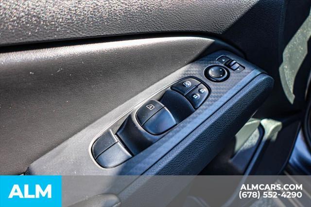 Photo of 2022 Gun Metallic Nissan Altima