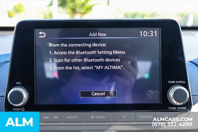 Photo of 2022 Gun Metallic Nissan Altima