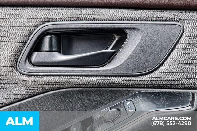 Photo of 2023 Caspian Blue Metallic Nissan Rogue