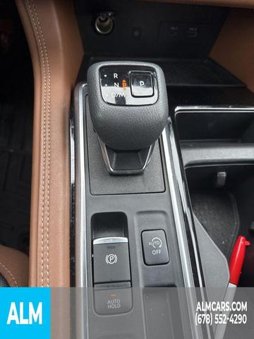 Photo of 2024 Super Black Nissan Pathfinder