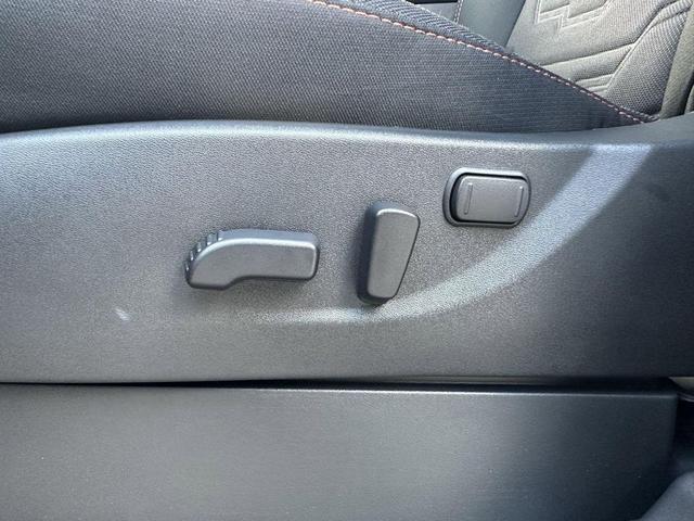 Photo of 2025 Red Alert Nissan Frontier