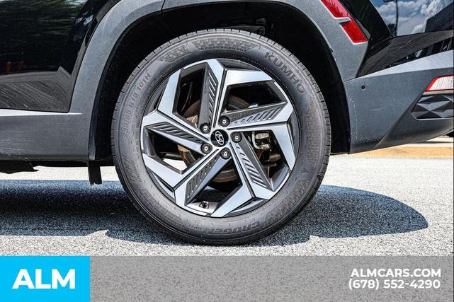 Photo of 2024 Black Pearl Hyundai TUCSON