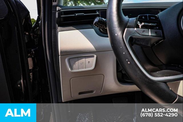 Photo of 2024 Black Pearl Hyundai TUCSON