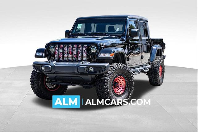 Photo of 2023 Black Clearcoat Jeep Gladiator