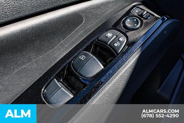 Photo of 2023 Brilliant Silver Metallic Nissan Altima