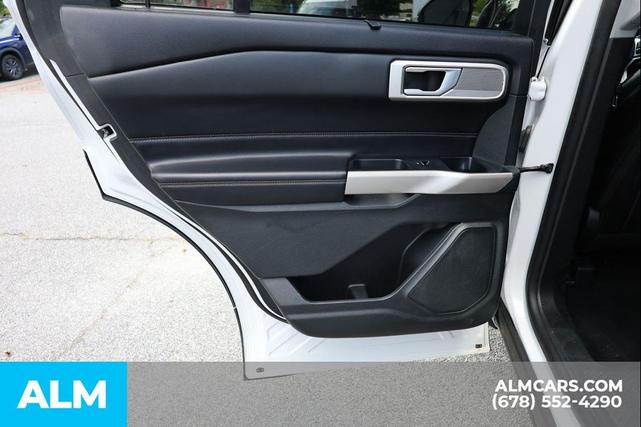 Photo of 2023 Oxford White Ford Explorer