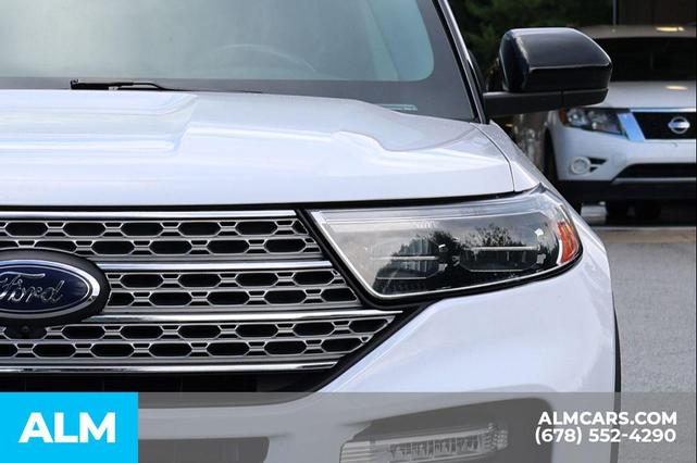 Photo of 2023 Oxford White Ford Explorer