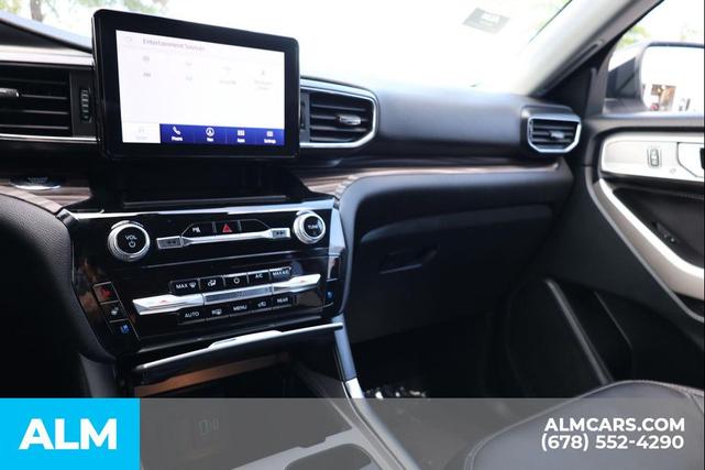Photo of 2023 Oxford White Ford Explorer
