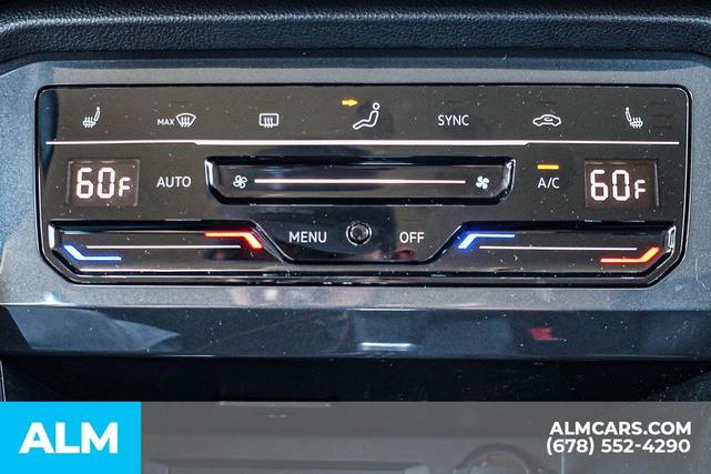 Photo of 2024 Gray Volkswagen Tiguan