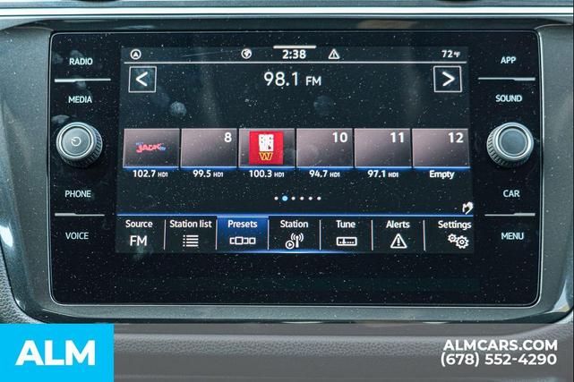 Photo of 2024 Gray Volkswagen Tiguan