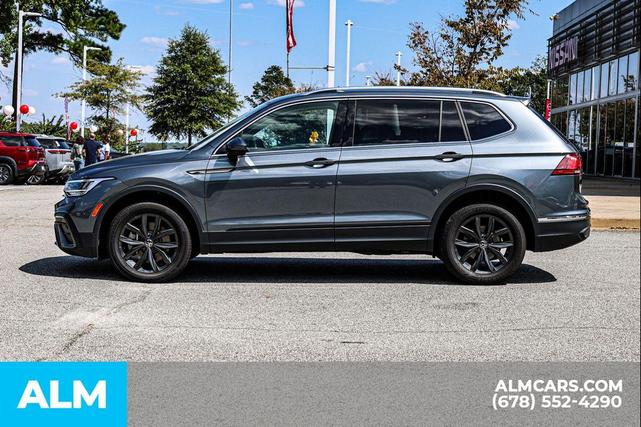 Photo of 2024 Gray Volkswagen Tiguan