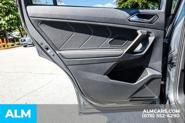 Photo of 2024 Gray Volkswagen Tiguan