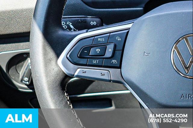 Photo of 2024 Gray Volkswagen Tiguan