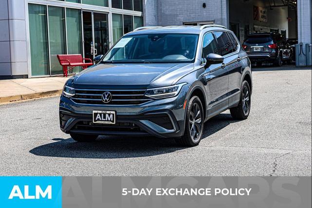Photo of 2024 Gray Volkswagen Tiguan