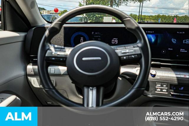 Photo of 2025 Abyss Black Pearl Hyundai KONA
