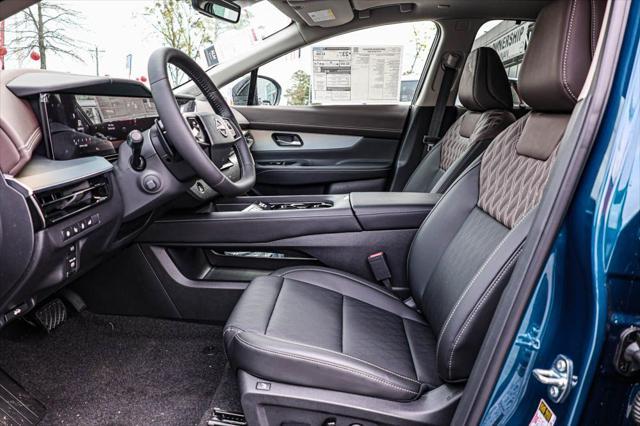 Photo of 2025 Aurora Blue Pearl Metallic/Super Black Nissan Murano