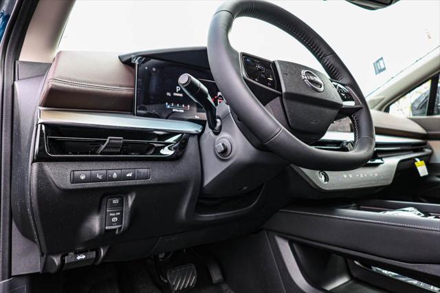 Photo of 2025 Aurora Blue Pearl Metallic/Super Black Nissan Murano
