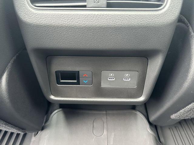 Photo of 2025 Deep Ocean Blue Pearl/Super Black Nissan Rogue