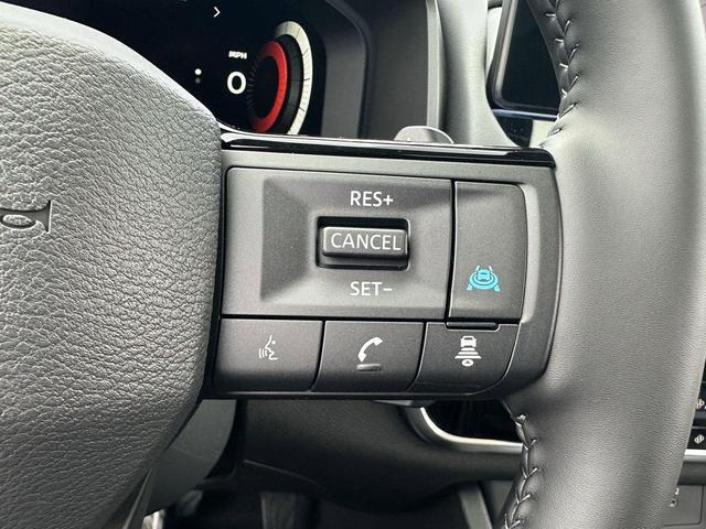 Photo of 2025 Deep Ocean Blue Pearl/Super Black Nissan Rogue
