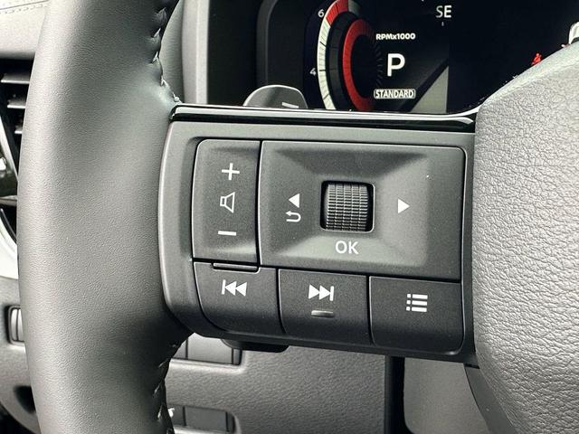 Photo of 2025 Deep Ocean Blue Pearl/Super Black Nissan Rogue