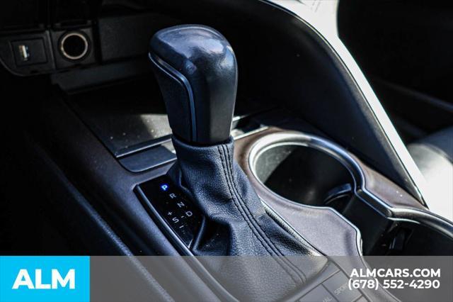 Photo of 2023 Ice Toyota Camry