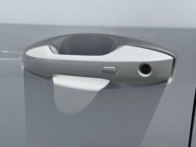 Photo of 2025 Everest White Pearl Tricoat Nissan Murano