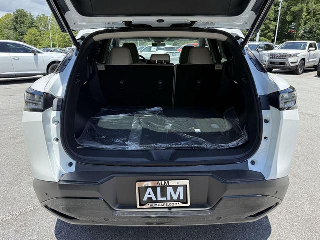 Photo of 2025 Everest White Pearl Tricoat Nissan Murano