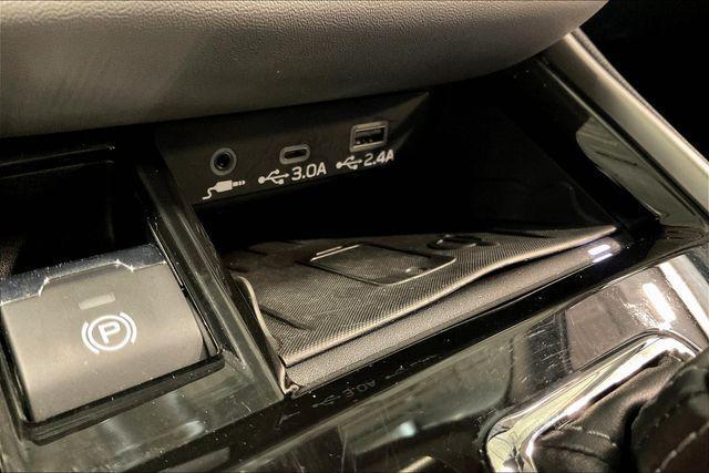 Photo of 2025 Magnetite Gray Metallic Subaru Outback