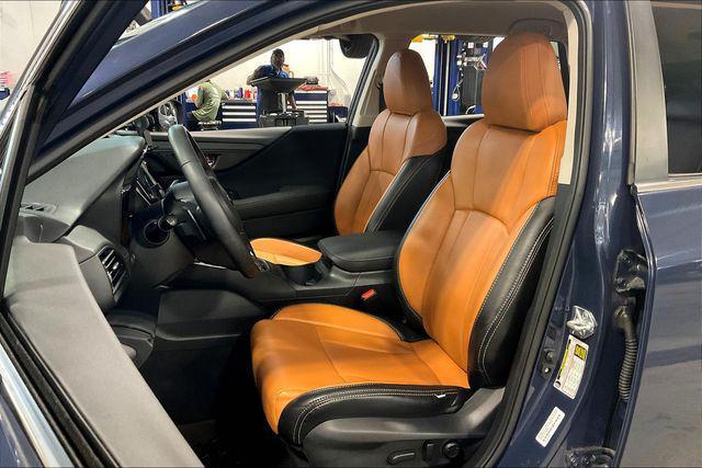 Photo of 2023 Cosmic Blue Pearl Subaru Outback