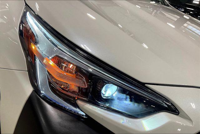 Photo of 2025 Crystal White Pearl Subaru Outback