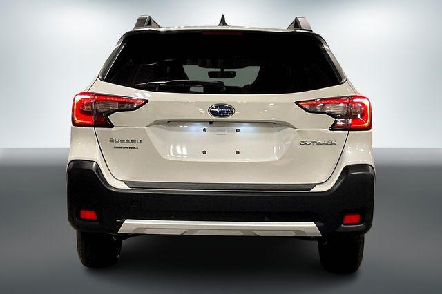 Photo of 2025 Crystal White Pearl Subaru Outback