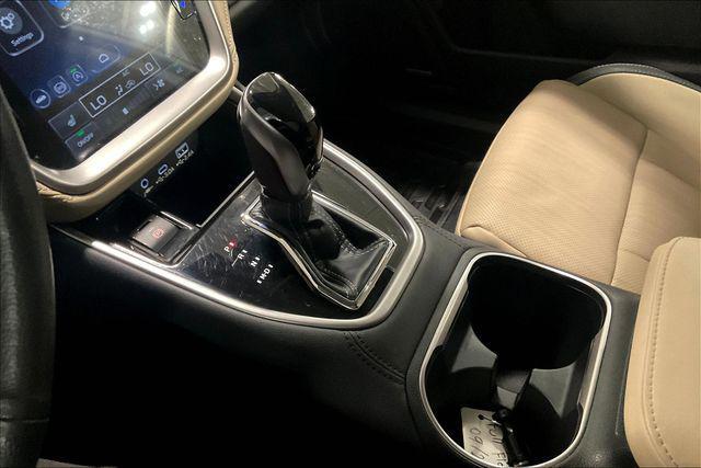 Photo of 2025 Crystal White Pearl Subaru Outback