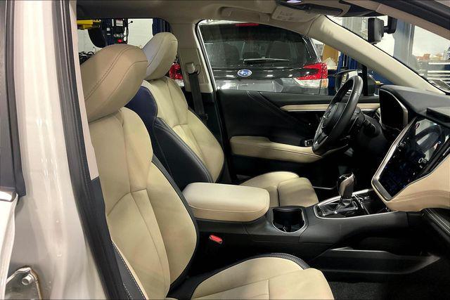 Photo of 2025 Crystal White Pearl Subaru Outback