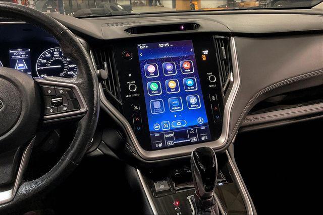 Photo of 2022 Crystal White Pearl Subaru Outback
