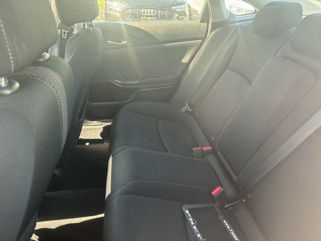 Photo of 2018 White Orchid Pearl Honda Civic