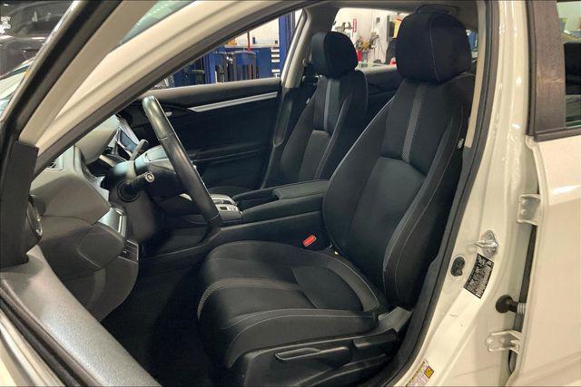 Photo of 2018 White Orchid Pearl Honda Civic