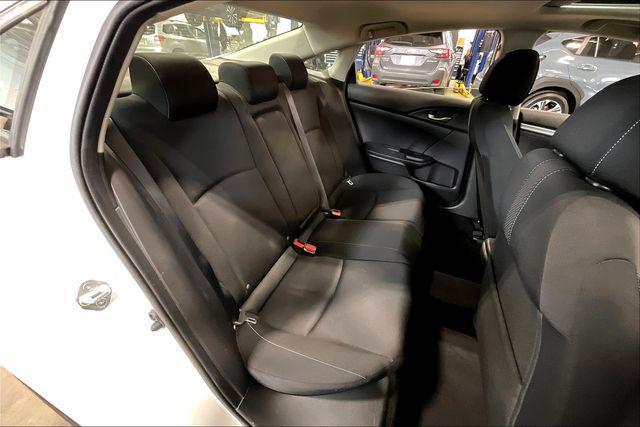 Photo of 2018 White Orchid Pearl Honda Civic