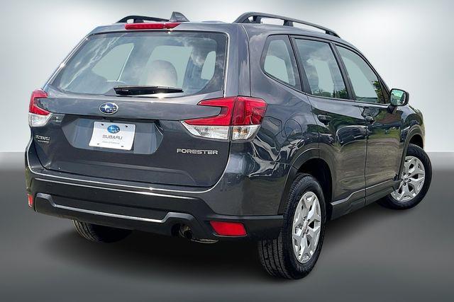 Photo of 2022 Magnetite Gray Metallic Subaru Forester