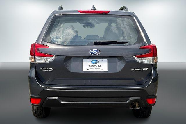 Photo of 2022 Magnetite Gray Metallic Subaru Forester