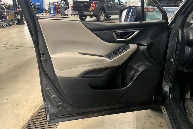 Photo of 2022 Magnetite Gray Metallic Subaru Forester