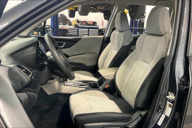 Photo of 2022 Magnetite Gray Metallic Subaru Forester