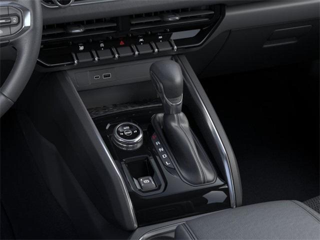 Photo of 2025 White GMC Canyon