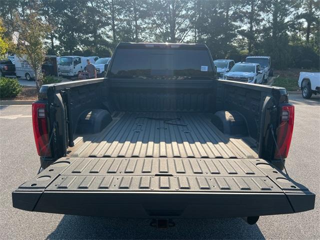 Photo of 2024 Onyx Black GMC Sierra 2500