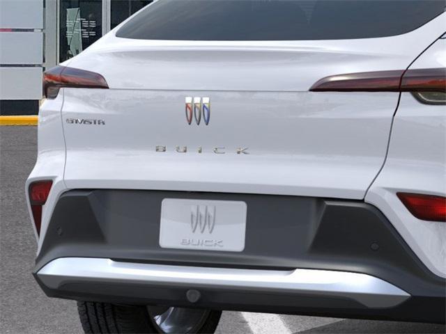 Photo of 2025 White Buick Envista