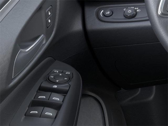 Photo of 2025 White Buick Envista